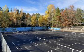 LB Pickleball Court