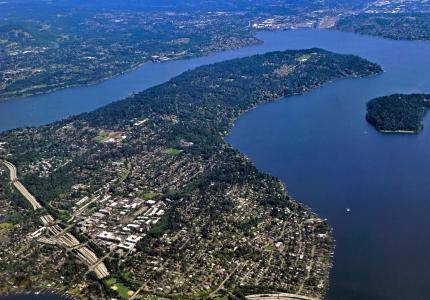 Aerial view of Mercer Island