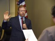 David Rosenbaum takes the oath of office as the new mayor