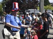 Councilmember Ted Weinberg at parade